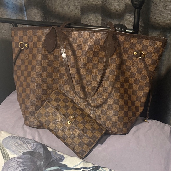 Louis Vuitton Handbags - LV authentic Checkered Tote Bag and Wallet Set